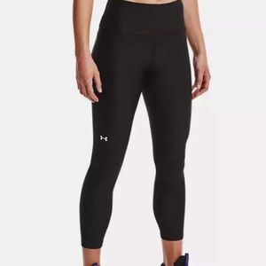 Under Armor Cropped 3/4 Legging